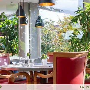 https://dependence-del-parco.it-lombardy.com