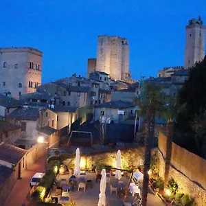 La Mandragola Bed and breakfast